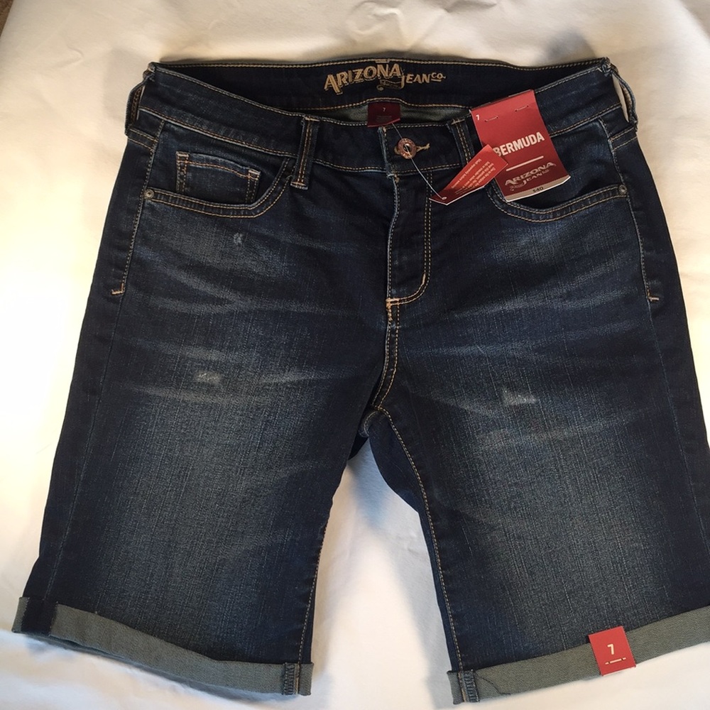 Arizona Jean Company Shorts Size 7 NWT